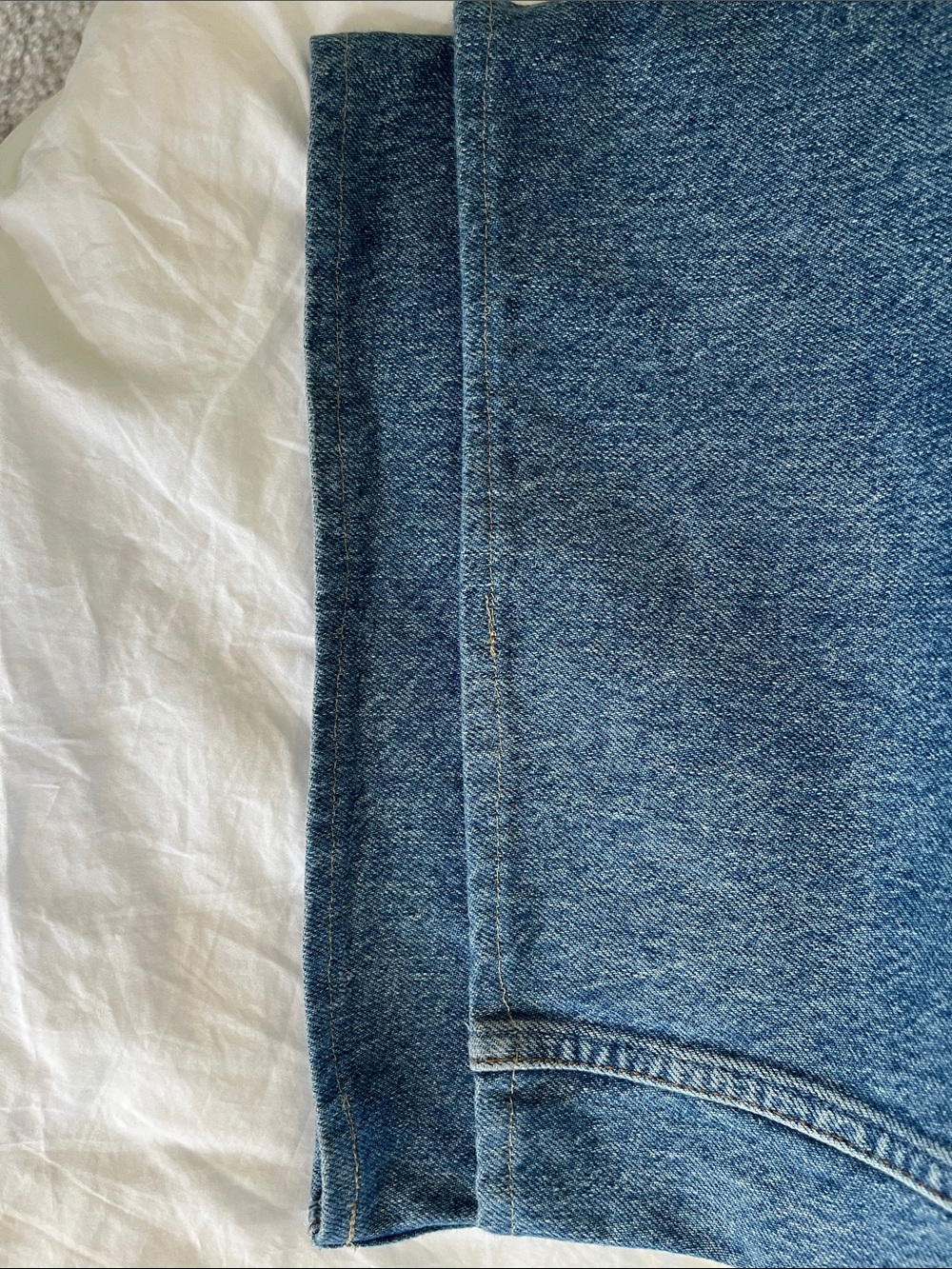 Reformation Wide-Leg Jeans in Medium Blue Wash - Picture 7 of 8